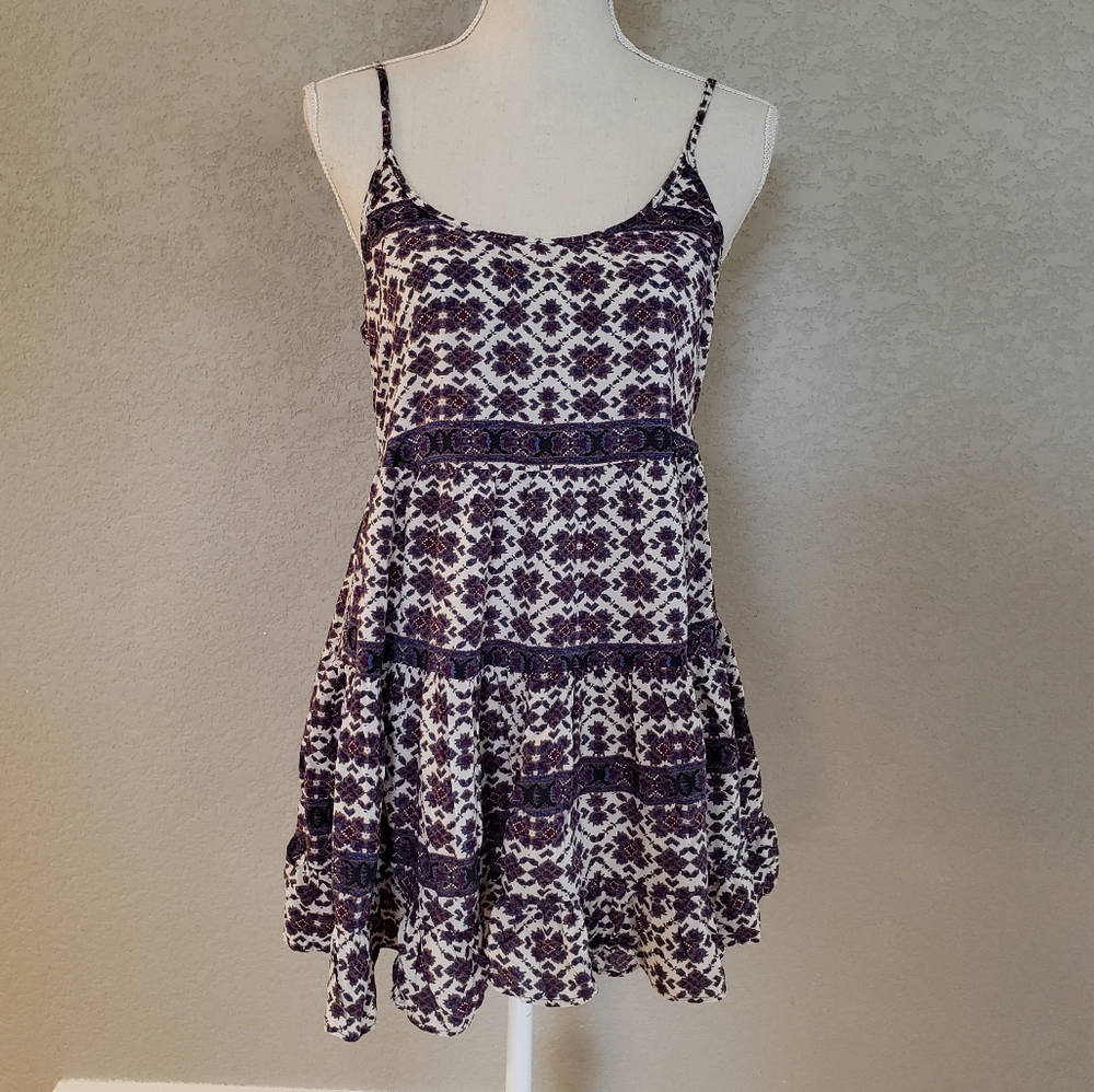 Brandy Melville Tank top open back one size